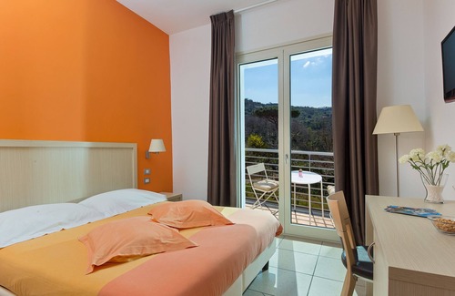 Sant'Agata sui Due Golfi Bed & Breakfast | De Maria House Bed & Breakfast