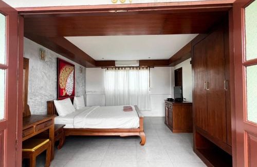 Chang Moi Apartment | De Nawarat Chiangmai Boutique Apartment