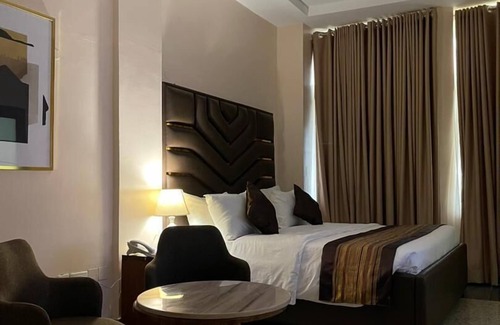 Gudu Hotel | DE SILVER GREEN LUXURY HOTEL