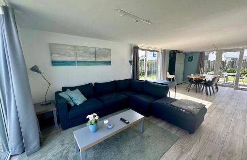 Sint Maarten House | De Wielen 58