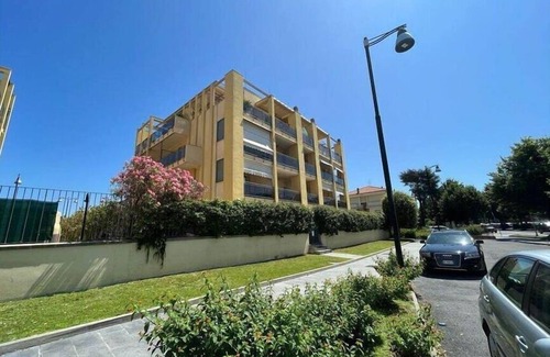 Albenga Boat Rental | DEA apartment Comfortable holiday residence