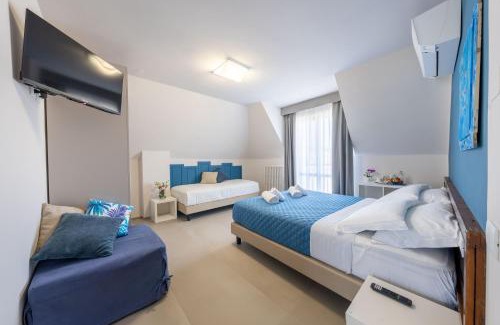 San Benedetto del Tronto Apartment | Dea Suite Room