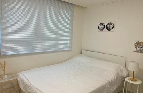 Yeonnam-dong House | DearMin GuestHouse In Hongdae