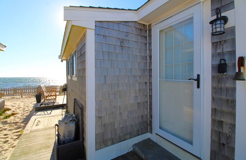 North Truro Cottage | Decadent Beachside Cottage 50 Feet to Waters Edge (2393)