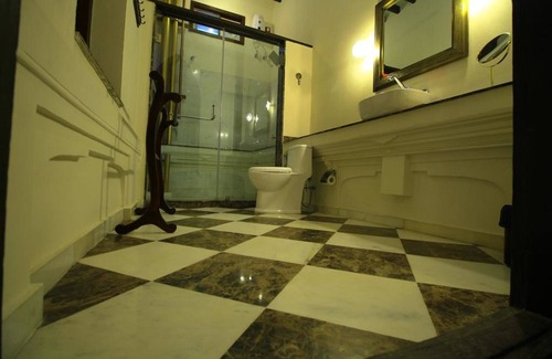 Ahmedabad City Centre Hotel | Deewanji Ni Haveli