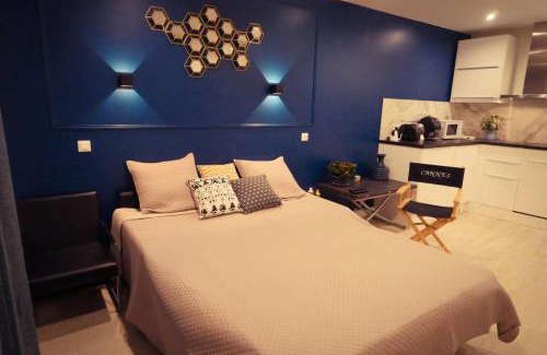 Riou - Petit Juas - Av de Grasse Apartment | Delaup Sea Cannes