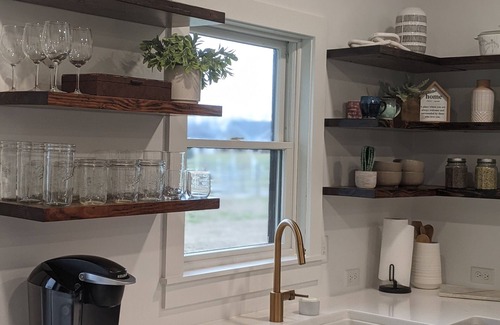 Lincoln Cottage | Delaware Beaches and DE Turf Vacation Retreat
