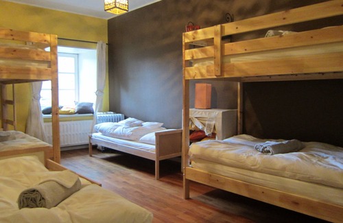 Longchamps-bertogne House | Delightful Castle in Bastogne with bubble bath