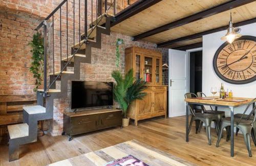 Zona Farini Apartment | Delightful Loft a few steps from Isola
