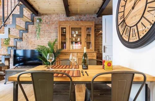 Zona Farini Apartment | Delightful Loft a few steps from Isola