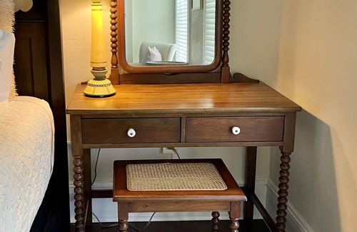 Bolivar Apartment | Delightful spacious apt. Ideal central location