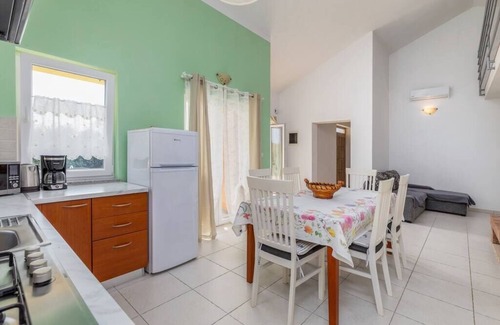 Krmed Villa | Delightful villa with pool for 6 persons