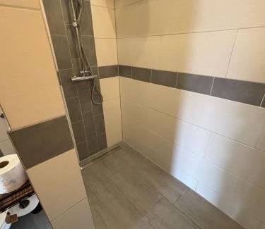 Amt Neuhaus Apartment | Delliener Hof