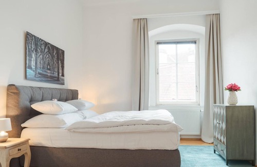 Krems an der Donau Apartment | Deluxe Apartment with Elevator in the old town of Krems with private parking