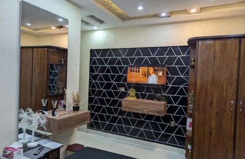 Karachi Apartment | Deluxe Apartment