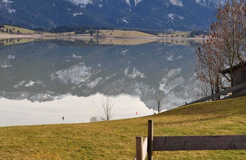 Dietringen Apartment | Deluxe Appartement mit Seeblick - Seehotel & Appartements Schnöller