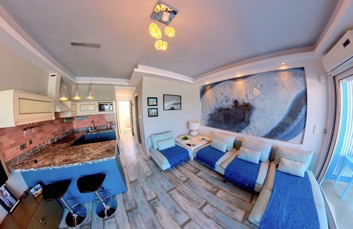 Haraki Apartment | Deluxe Beach Apartment- Sleeps 2 & Private Terrace