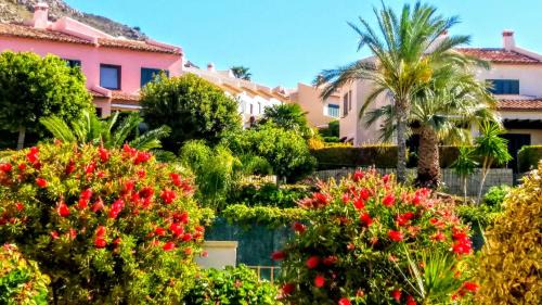 Golf Bahia Apartment | Deluxe garden flat near Terra-Mítica