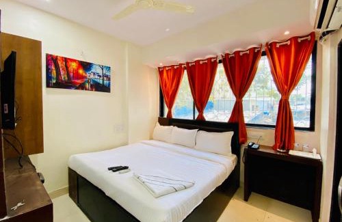 Andheri West Hotel | Deluxe Inn - Near Kokilaben Dhirubhai Ambani Hospital
