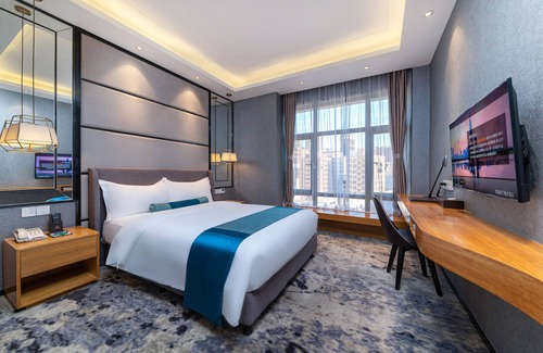 Nanshan Hotel | deluxe king