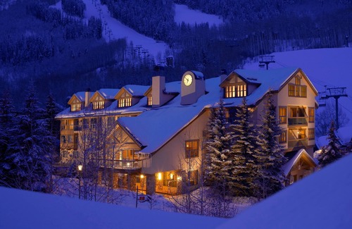 Beaver Creek Apartment | Deluxe King Room at Stunning Complex with Sauna