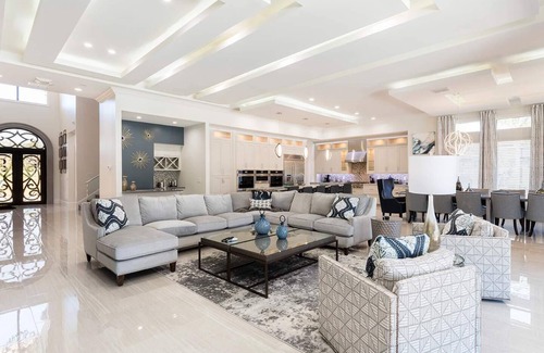 Reunion House | Deluxe Mansion with Swim up Bar and Pool Slide at Reunion