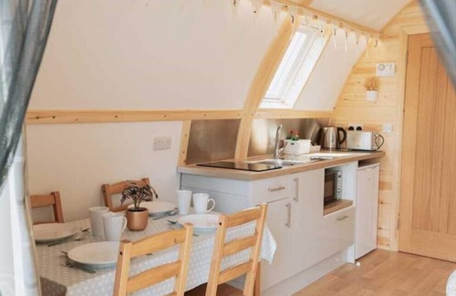 Kirkby Stephen RV Rental | Deluxe Wigwam Cabin With Optional Hot Tub