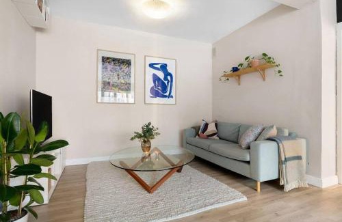 Sinsen Apartment | Demims Apartments Oslo - Cozy, Central & Stylish