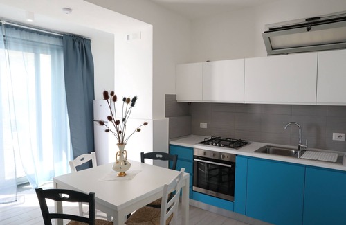 Cava dʼAliga House | den of sailors 2 facing the sea