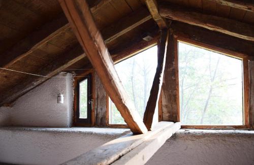 Arnaia House | Dendrocopos Medius