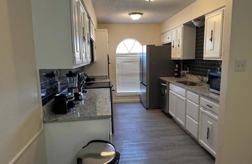 Odessa House | Denis Mansion in Odessa, TX