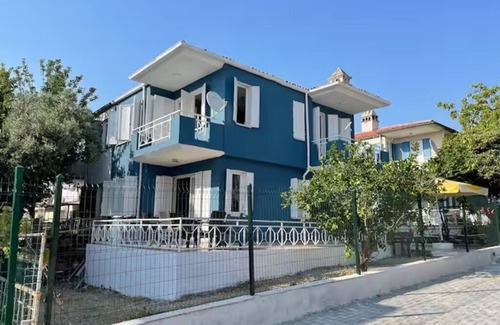 Kusadasi Villa | Denize 5 Dakika Mesafede, Merkezde Konforlu Villa