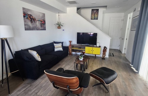 Tollgate Overlook House | Denver Stay: Minutes from Airport & Downtown Fun