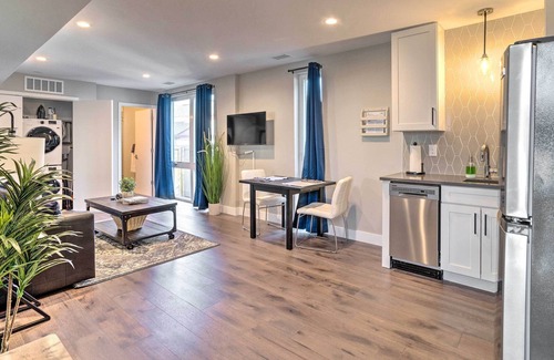 Sunnyside Apartment | Denver Studio w/ Hot Tub ~ 2 Mi to Downtown!