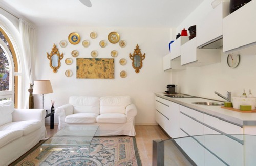 Gardone Riviera Apartment | Depandance Limoni in Gardone Riviera
