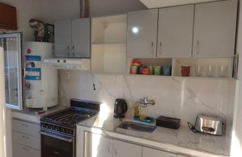 Neuquen Apartment | "Departamento 3 Dormitorios con Garaje y Terraza con Parrilla -StayNeuquen- Hasta 6 huéspedes