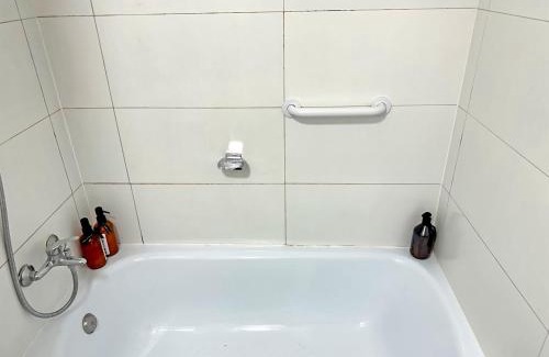 San Joaquin Apartment | Departamento Full equipado, wifi, AC, Metro Carlos Valdovinos