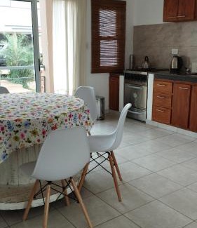 Posadas Apartment | Departamento para 6 Personas con garaje - Urutaú