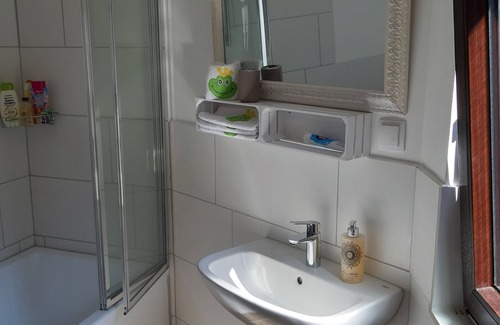 Schwalenberg Apartment | Der "froschkönig" - die Märchenhafte Ferienwohnung