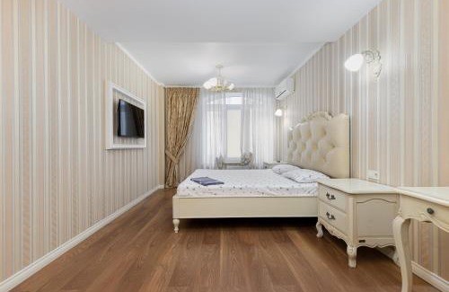 Odessa City Center Apartment | Deribasivska 10 Luxury Apartment