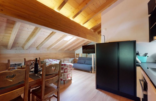Iserables Apartment | Des Alpes (001) - ON THE SLOPES apartment 6 pers