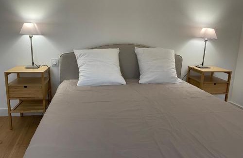 Villerville Apartment | Des Fleurs et des Vagues