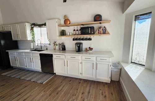 Gold Canyon House | Desert Bliss at Palermo Place
