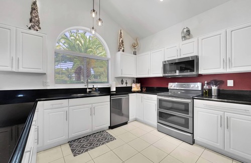 Superstition Springs House | Desert Dessert! Game Room, Pool/Spa! Golf Views