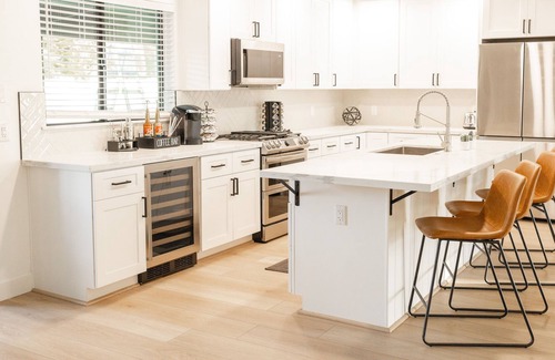 Papago Parkway House | Desert Diamond ! 5 minutes from Old Town Scottsdale and Mill Avenue