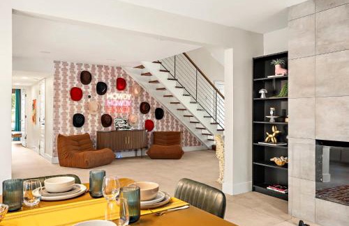 Parker Lane House | Desert Disco - 4BR Mid-Century Modern Design