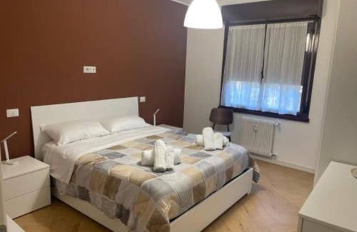 Torrino House | Desert Home Eur Torrino - Double Room with Private Bathroom
