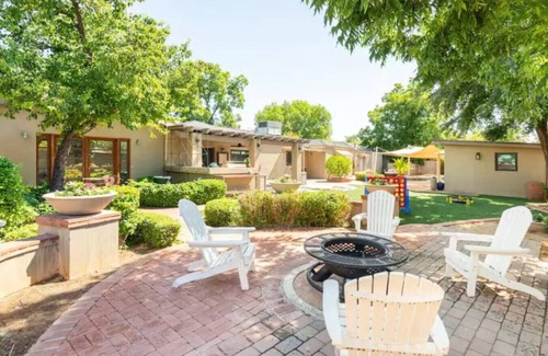 Camelback East House | Desert Oasis: 5BR Home with Pool & Firepit