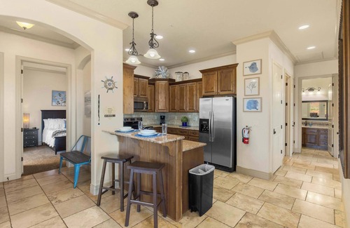 St. George Condo | Desert Ocean Vibes- Full Amenities