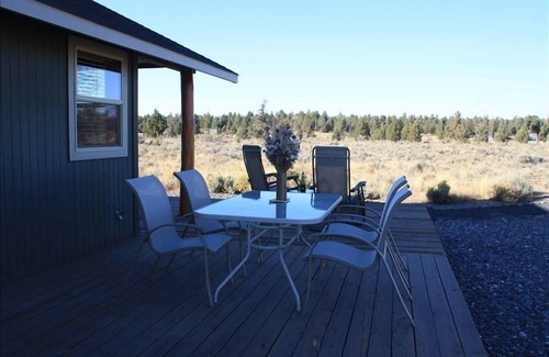 Redmond House | 'Desert Sage' Relax and Unwind in Beautiful Central Oregon